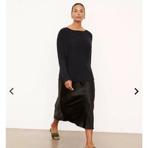 NWT Vince Women’s Boat Neck Dolman Sleeve Sweater. Size Small.